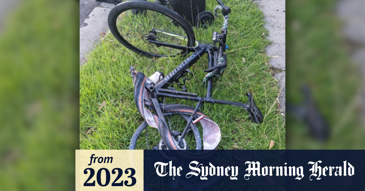 Video Cyclist injured in Noble Park hitrun